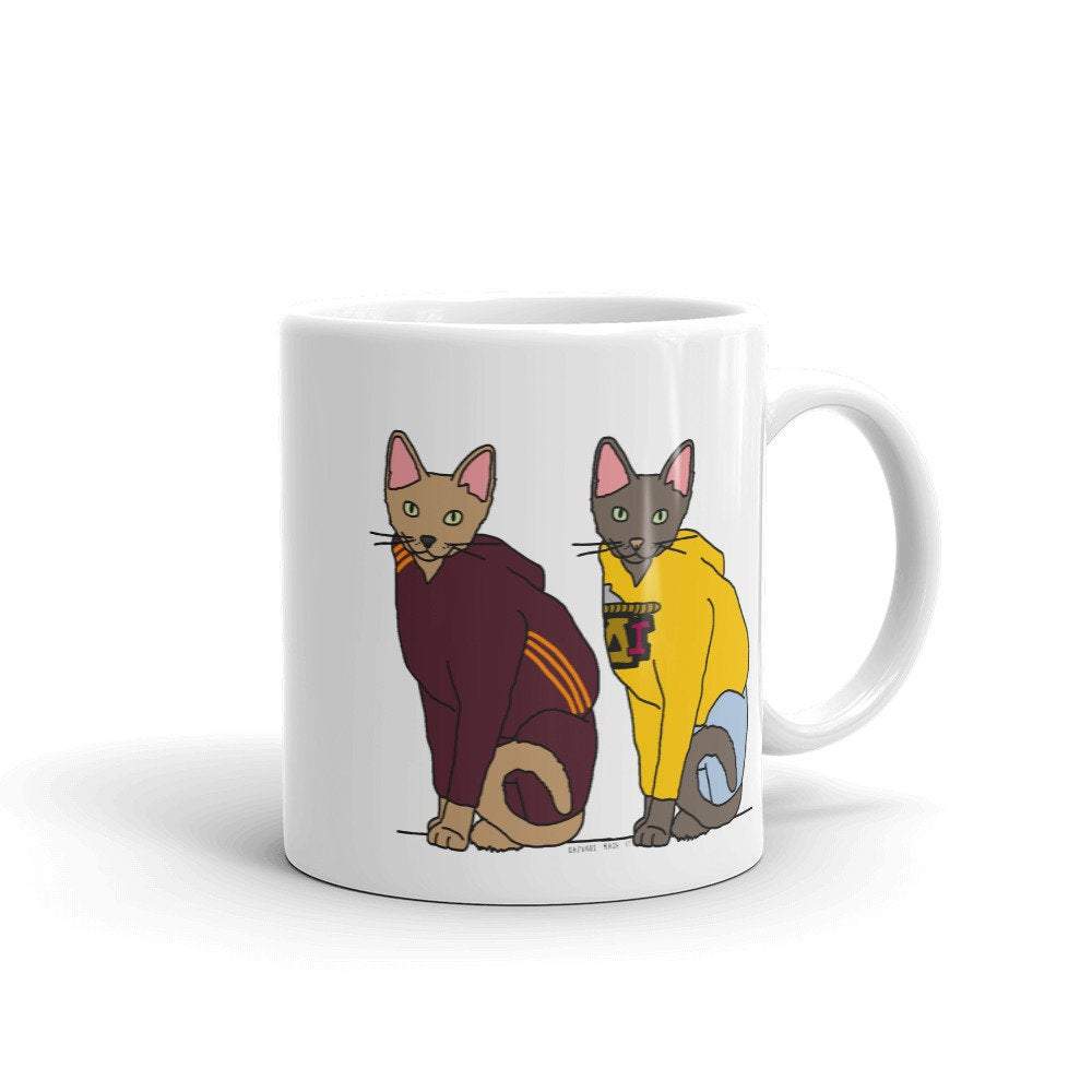 Cats Love Beyonce's Clothes | Mug